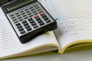 Математика – Математика в фінансах і економіці